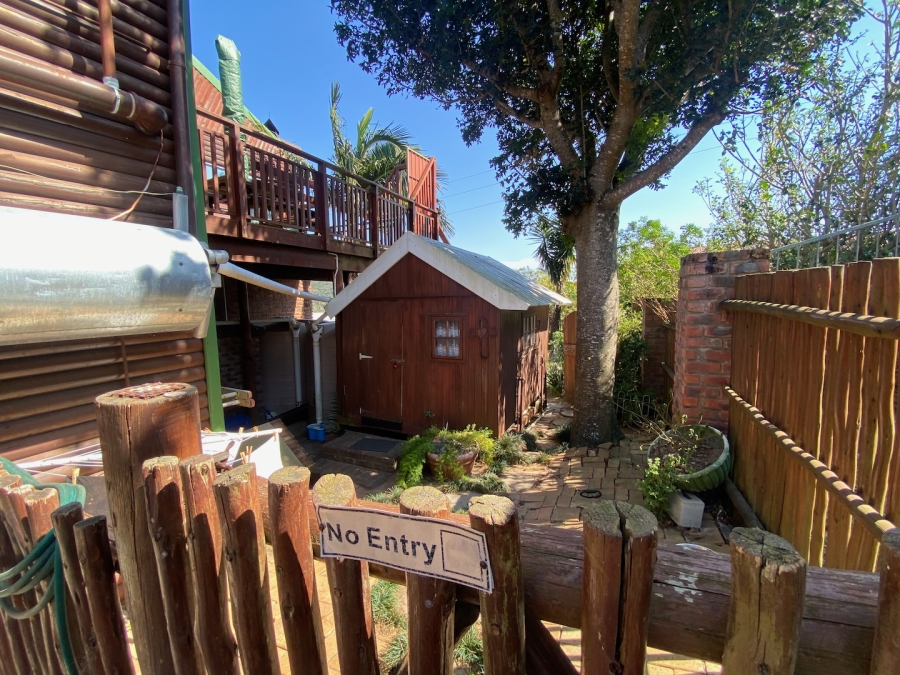 7 Bedroom Property for Sale in Cintsa East Eastern Cape